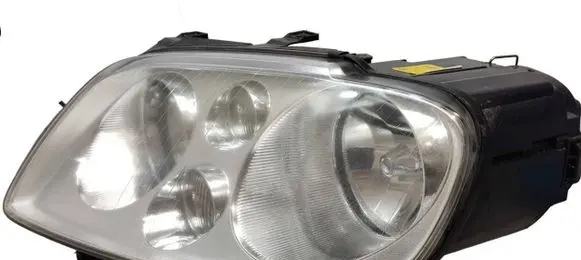 Volkswagen Touran I Headlight/headlamp 0301205201 1T0941005F