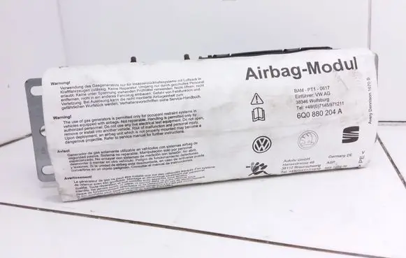 Skoda Fabia Mk1 (6Y) Passenger airbag 6Q0880204A