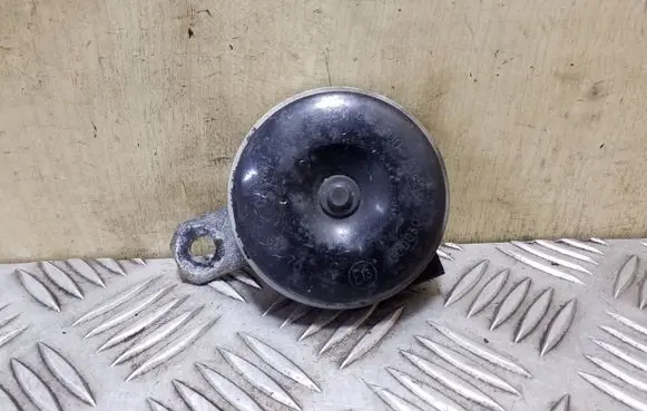 Toyota RAV 4 (XA30) Horn signal MRFH03 E13000030
