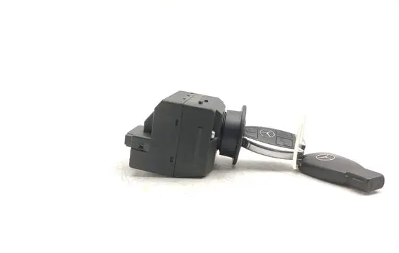 Mercedes-Benz CLK A209 C209 Ignition lock 2095450508