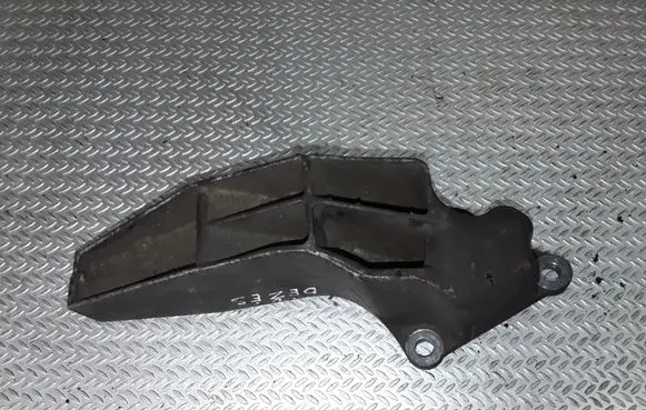 Mercedes-Benz A W168 Gearbox mounting bracket