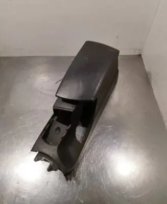 BMW X3 E83 Armrest