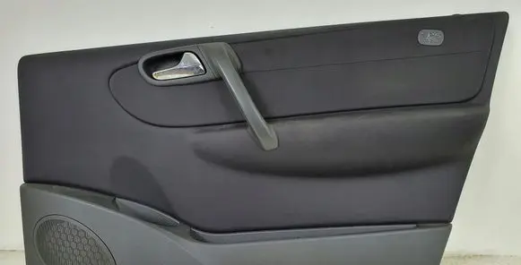 Mercedes-Benz Vaneo W414 Front door card panel trim