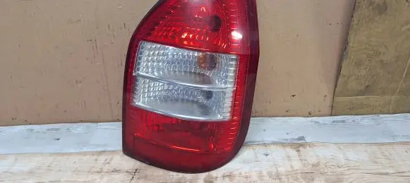 Opel Zafira A Rear/tail lights