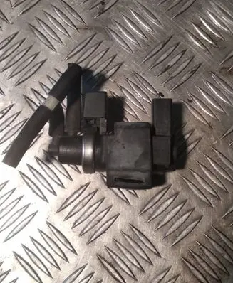 Audi A4 S4 B6 8E 8H Turbo solenoid valve 059906629A