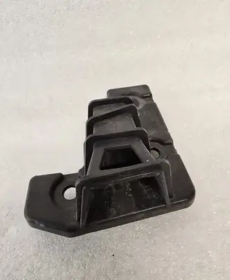 Volvo XC90 Front bumper mounting bracket 31353763