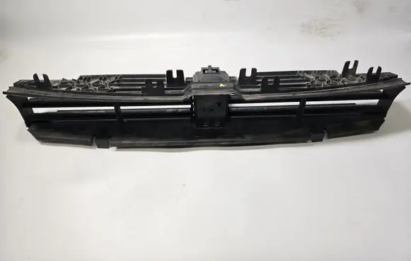 BMW 3 G20 G21 Radiator trim 5A22C64