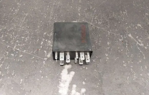 Audi A6 S6 C5 4B Other relay 4B0919471 5KG00656804 387