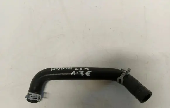 Mercedes-Benz CLA C118 X118 Engine coolant pipe/hose A2822030082