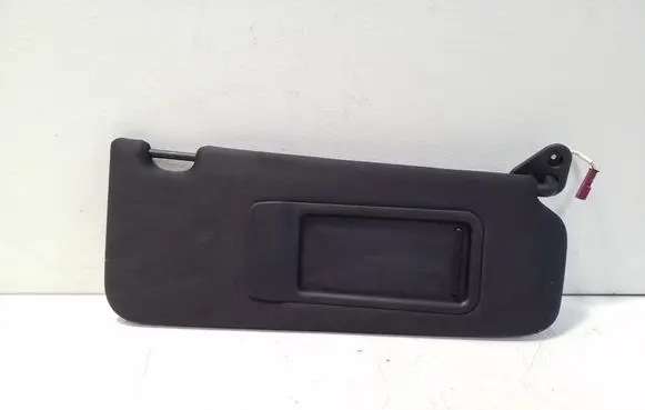 Sun visor