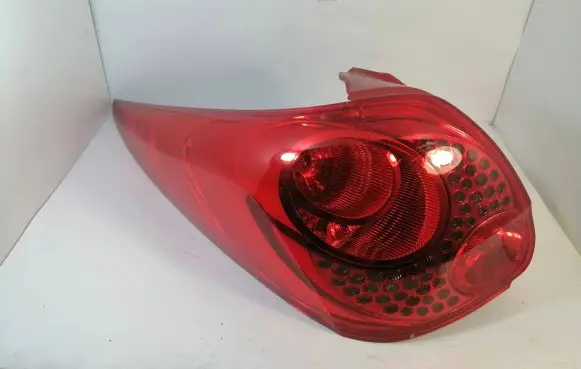 Peugeot 207 Rear/tail lights 79998D