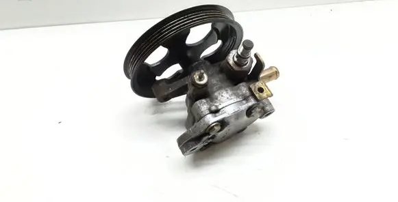 Mitsubishi Space Star Power steering pump
