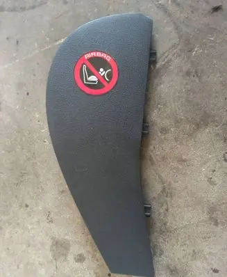 Nissan Micra Dashboard side end trim 684981HA0A