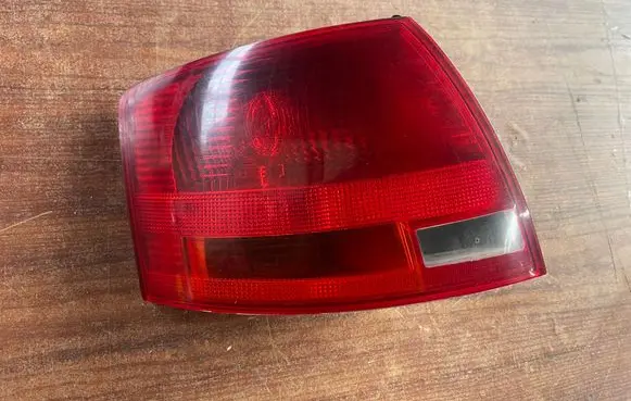 Audi A4 S4 B7 8E 8H Rear/tail lights 8E9945095E