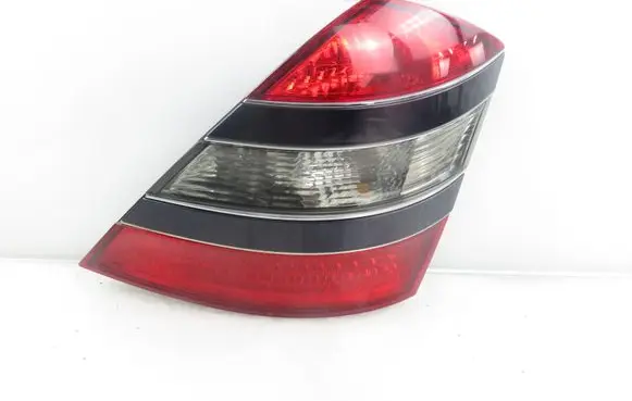 Mercedes-Benz S W221 Rear/tail lights A2218200266