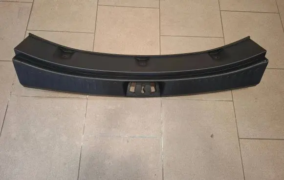 KIA Sportage Trunk/boot sill cover protection 857703U010