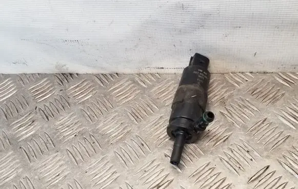 Audi Q5 SQ5 Headlight washer pump 3B7955681