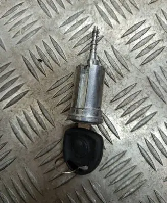 Opel Meriva A Ignition lock