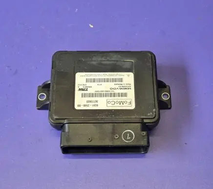 Volvo V70 Hand brake control module 6G912598BB 30773933 A2C53095157