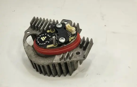 Tesla Model 3 LED ballast control module 6002TZ0327 U170149