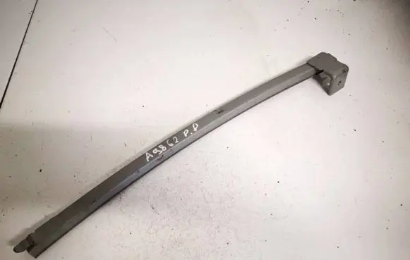 Toyota Yaris Front door glass trim molding 