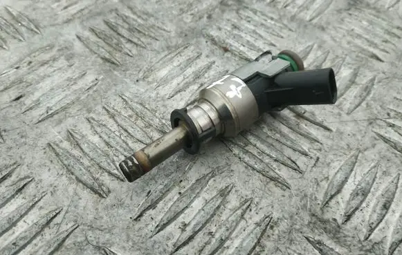 Porsche Panamera (970) Fuel injector 206E036K 104390510