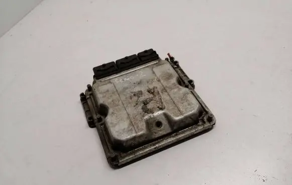 Renault Scenic I Engine control unit/module 8200076093 0281001934 8200039569