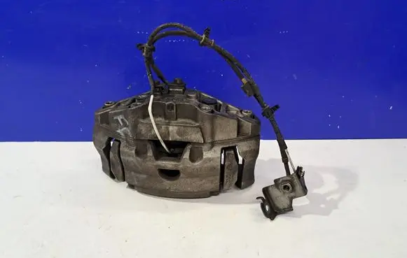 Jaguar F-Type Front brake caliper 6017