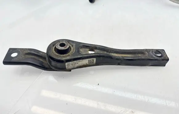 Audi A3 S3 8V Gearbox mount 5Q0199855N