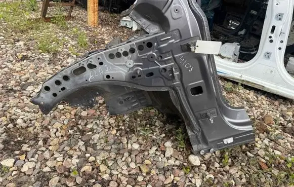 Mercedes-Benz GLA H247 Front quarter panel A1776200902