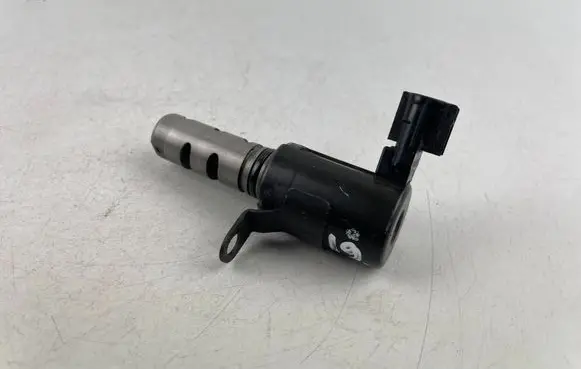 Subaru Legacy Camshaft vanos timing valve 10921AA070 0086820 EF20