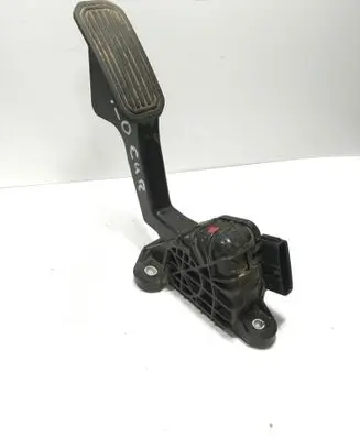 Toyota Land Cruiser (J120) Accelerator throttle pedal 7812060350 1988003020