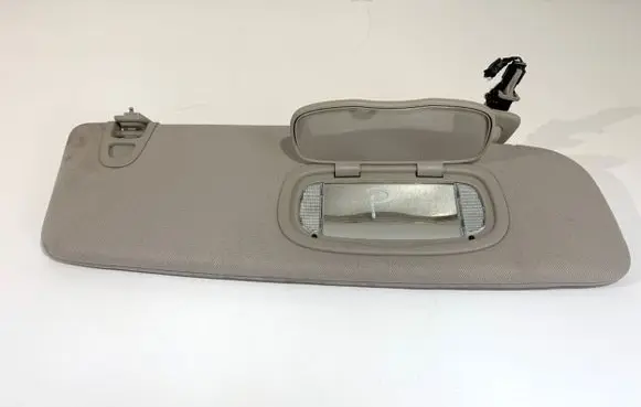 Chrysler Pacifica Sun visor