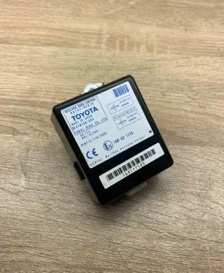 Toyota Corolla Verso AR10 Door control unit/module 897410F010