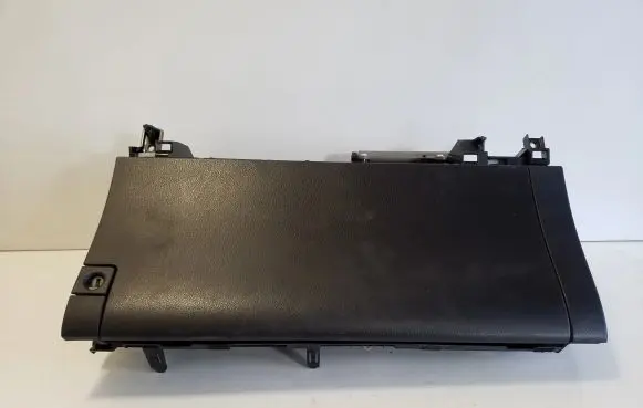 Lexus CT 200H Glove box set 5543376020