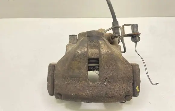 Audi A4 S4 B6 8E 8H Front brake caliper