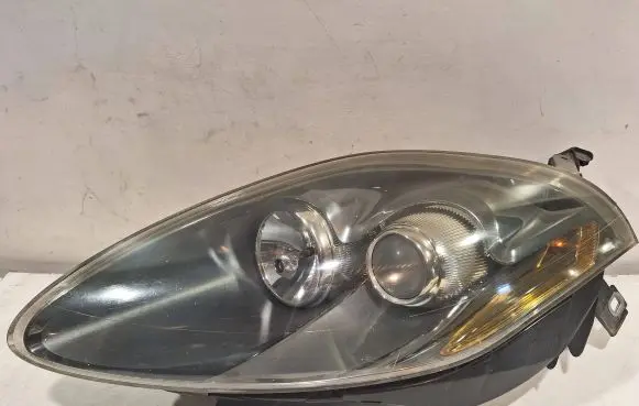 Fiat Croma Headlight/headlamp 51816979