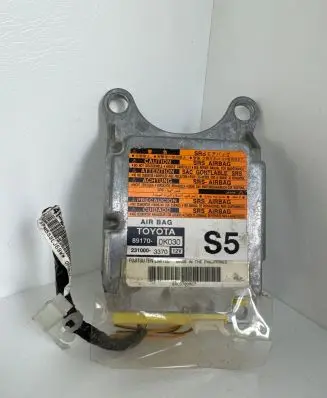 Toyota Hilux (AN10, AN20, AN30) Airbag control unit/module 891700K030 2310003370
