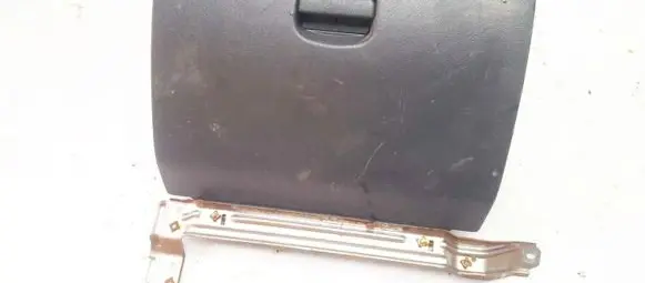 Mitsubishi Colt Glove box MR189217