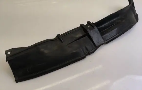 Audi 80 90 B3 Fender end trim 893821111A