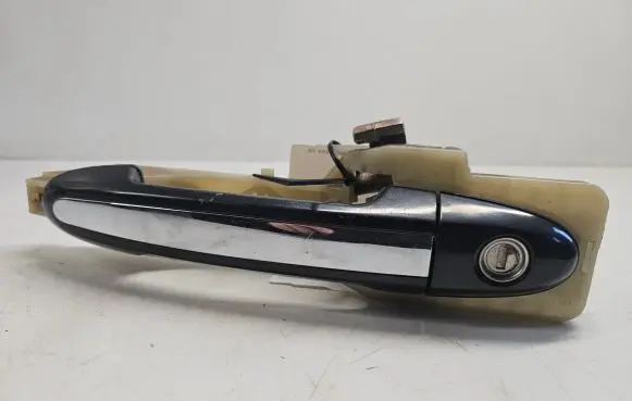 Hyundai Santa Fe Front door exterior handle