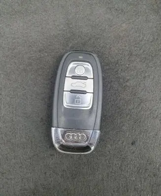 Audi A4 S4 B8 8K Ignition key/card 8K0959754H