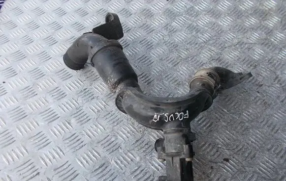 Ford Focus Intercooler hose/pipe CJ5G9U465BA 70461501 18T2951744