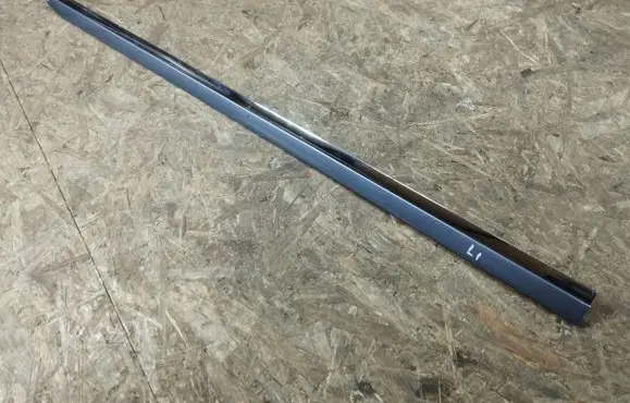 Front door trim (molding)