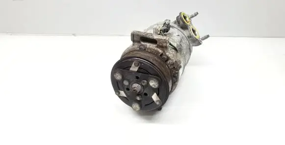 Volvo V40 Air conditioning (A/C) compressor (pump) P31291251