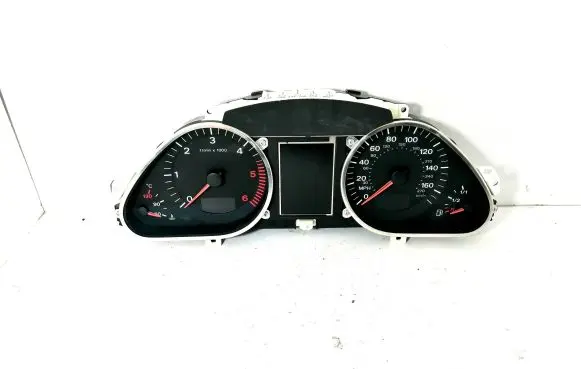 Audi Q7 4L Speedometer (instrument cluster) 4L0920981B