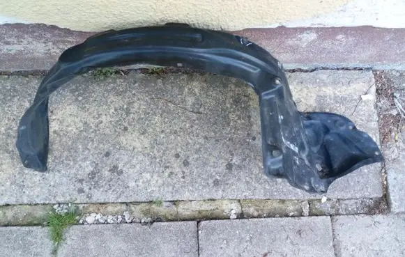 Toyota Hilux (AN10, AN20, AN30) Front wheel arch liner splash guards 538760K150