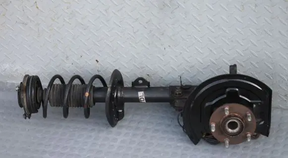 Nissan Juke I F15 Front wheel hub spindle knuckle