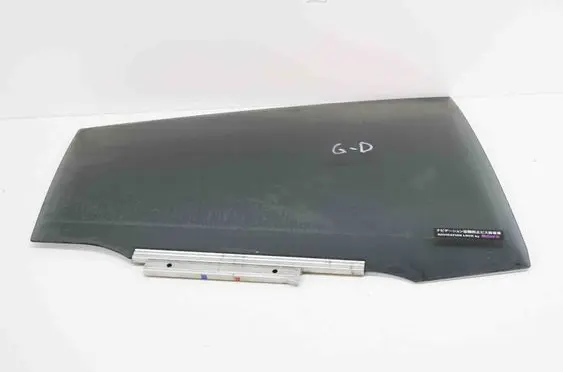 Toyota Prius (XW50) Rear door window glass AS3 43R007953
