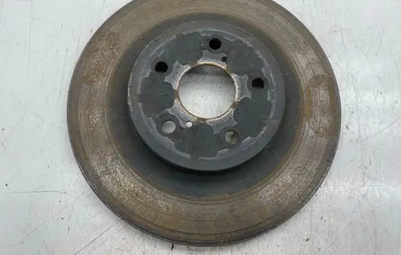Toyota RAV 4 (XA50) Rear brake disc